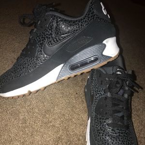 Women’s airmax 90